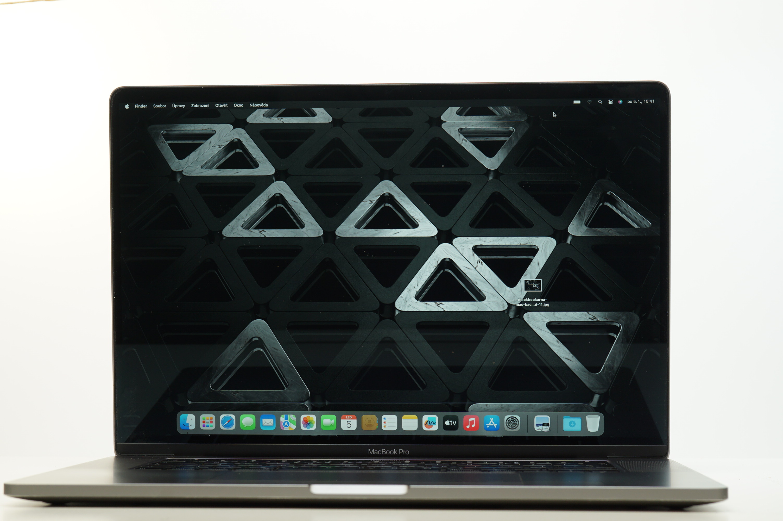 Macbook Pro 16" TB/I7 2.6GHZ/16GB RAM/512GB SSD/CZ