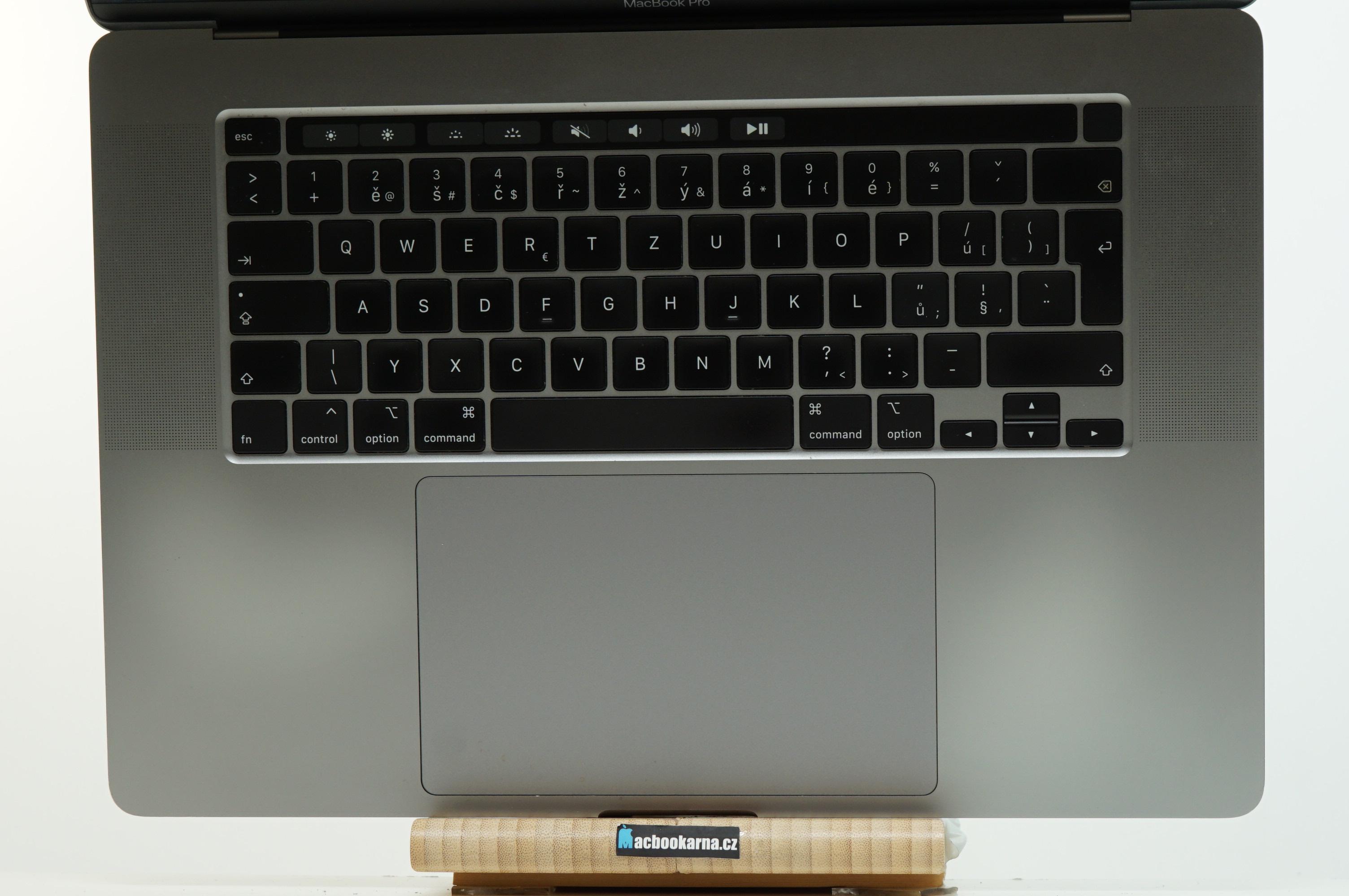 Macbook Pro 16" TB/I7 2.6GHZ/16GB RAM/512GB SSD/CZ