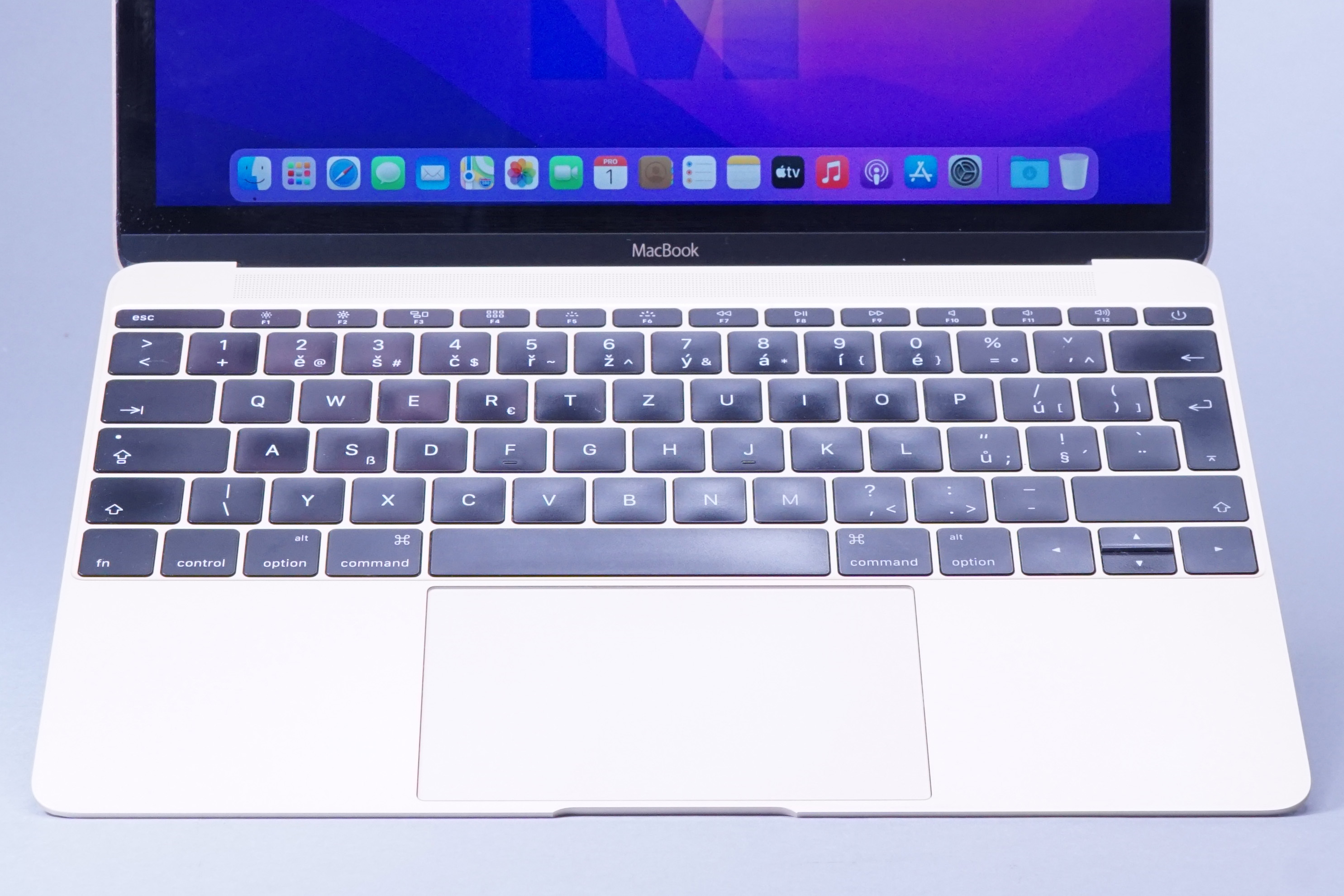 Macbook 12"/M 1.1GHZ/8GB RAM/256GB SSD