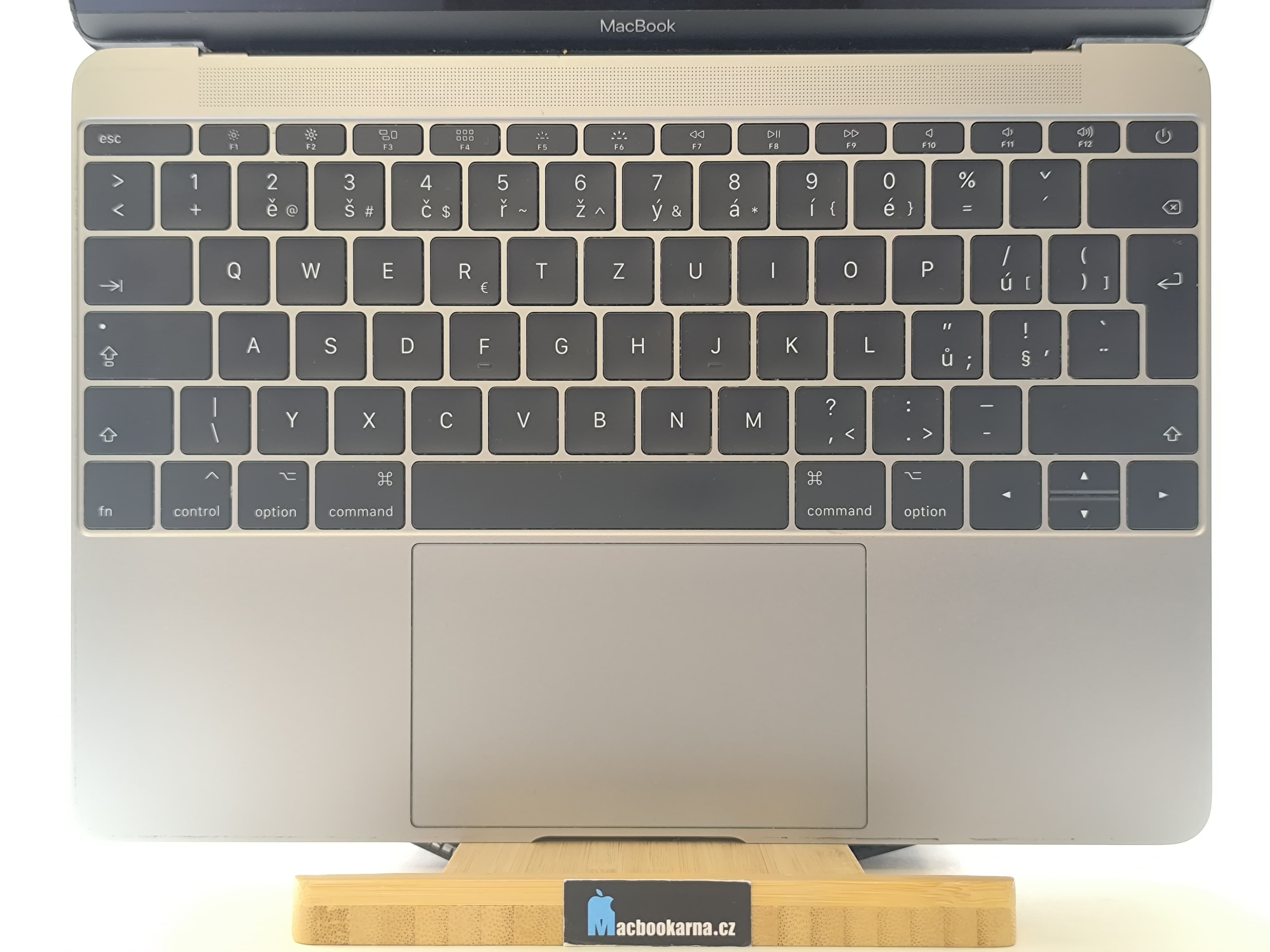 Macbook 12"/M3 1.1GHZ/8GB RAM/256GB SSD/CZ/BAT