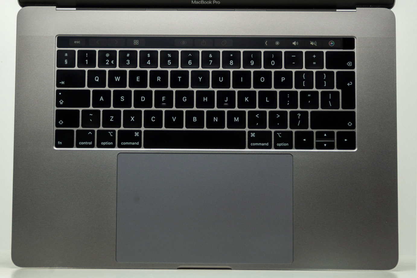 Macbook Pro 15.4" TB/I7 2.2GHZ/16GB RAM/256GB SSD